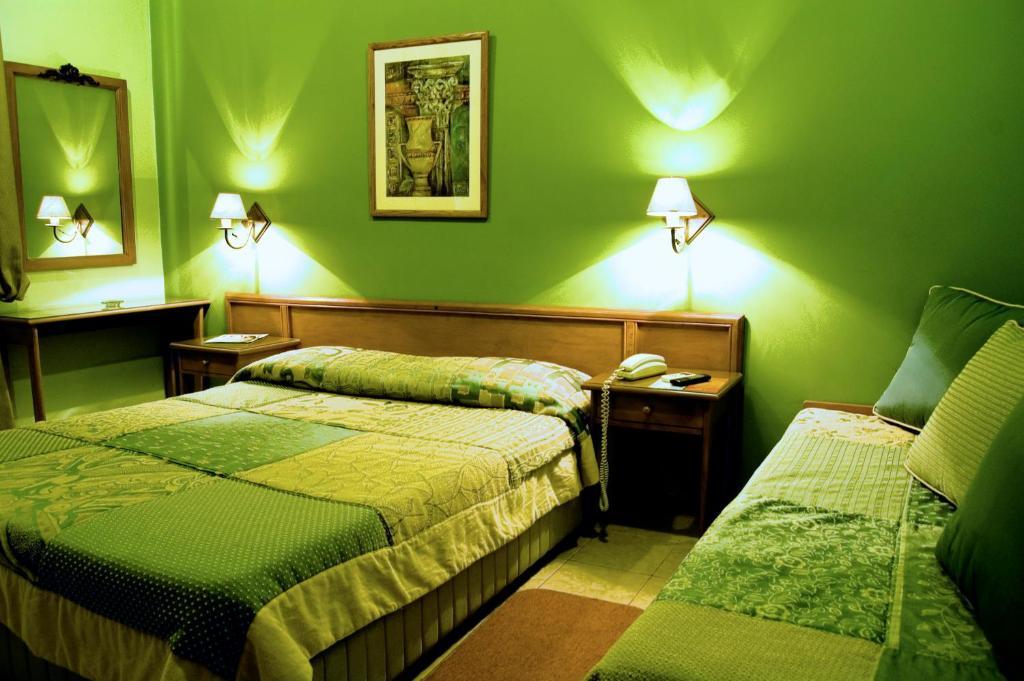 Hotel Bristol Асунсион Стая снимка